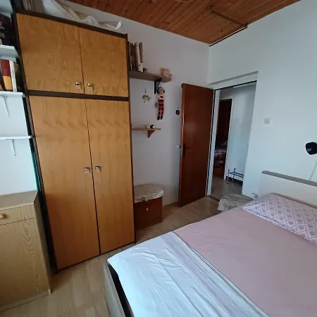 Iva Apartment Murter